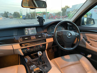 BMW 5 Series foto 5