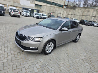 Skoda Octavia foto 2