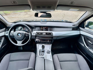 BMW 5 Series foto 8