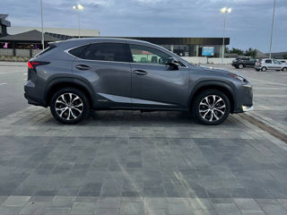 Lexus NX Series foto 4