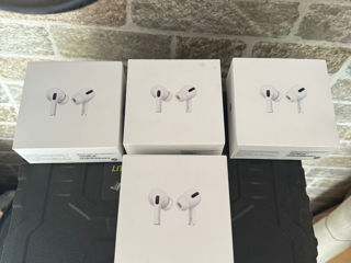Cutii originale AirPods Pro foto 0