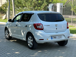 Dacia Sandero foto 4