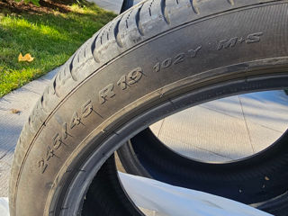 Pirelli 245 45 R19 2022 foto 2