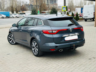 Renault Megane foto 2