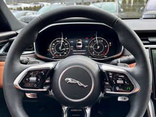 Jaguar XF foto 12