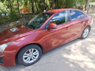 Chevrolet Cruze foto 2