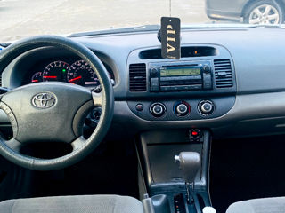 Toyota Camry foto 6