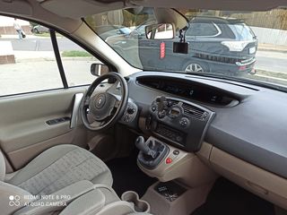 Renault Scenic foto 7