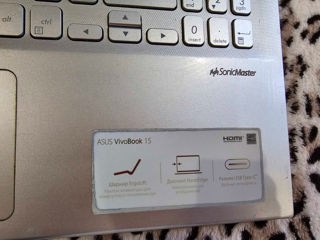 ASUS VivoBook 15 foto 5