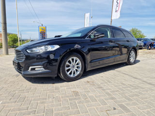 Ford Mondeo foto 16