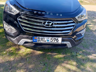 Hyundai Santa FE foto 1