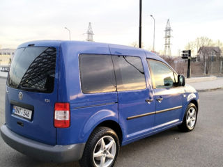 Volkswagen Caddy foto 3