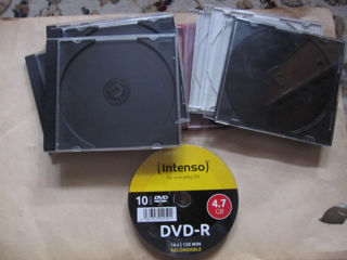 диски dvd-r по 4 л упаковка 10 шт- 40 лей 5 штук  -20 л коробки-5л конверты 1л foto 1