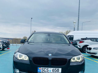 BMW 5 Series foto 2