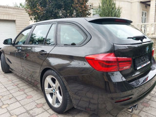 BMW 3 Series foto 4