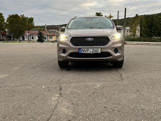 Ford Kuga foto 4