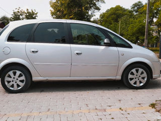 Opel Meriva foto 9