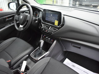 Suzuki S-Cross foto 9