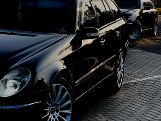 Mercedes E-Class foto 6