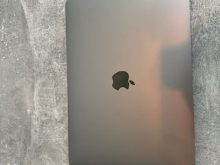 Vând Macbook Pro, 16/256, M1