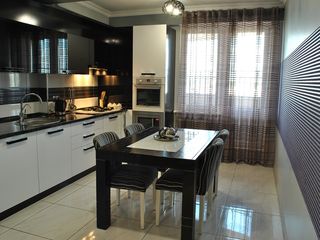 Apartament cu 3 camere, 120 m², Centru, Chișinău foto 9