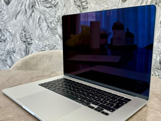 Apple MacBook Air 15 M3 2024 Silver 8/512Gb Ca Nou! foto 6