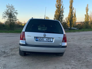 Volkswagen Golf foto 5