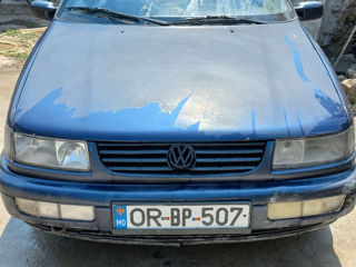 Volkswagen Passat foto 3