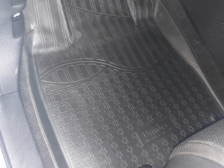 Новая тема combi ковры авто polyamide si poliuretan"norplast". ворсовые ковры в салон багажник foto 10