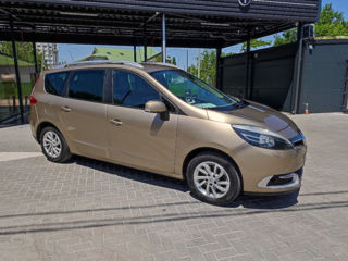 Renault Grand Scenic foto 3