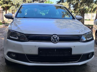 Volkswagen Jetta foto 8