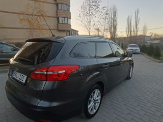 Ford Focus foto 3