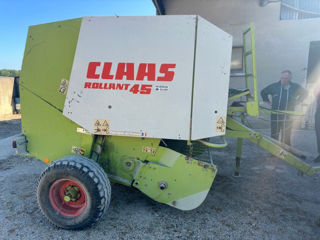 Pres Claas Rollant 45