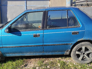 Hyundai Pony foto 1