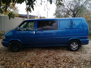 Volkswagen Transporter foto 3