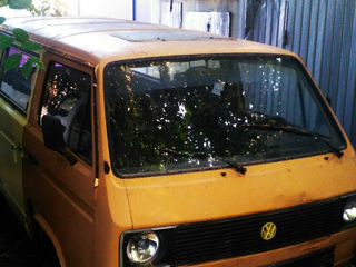 Volkswagen Transporter foto 2