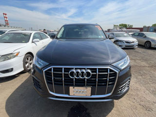 Audi Q7 foto 1