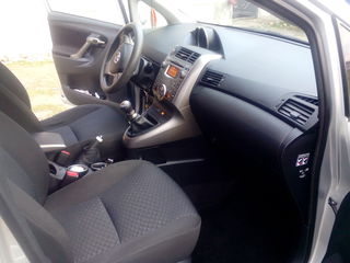 Toyota Verso foto 8