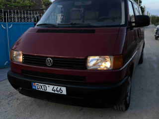 Volkswagen Transporter foto 0