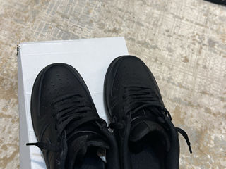 Vând Air Force 1 Black foto 2