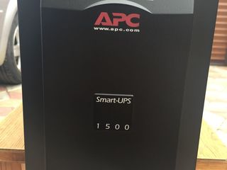 UPS APC 1500 Идеальное состояние130 euro