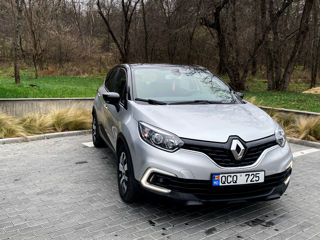 Renault Captur foto 2