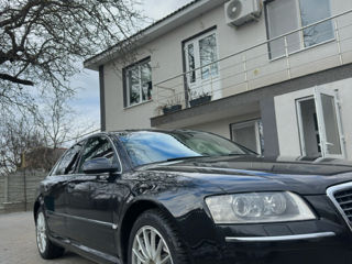 Audi A8 foto 4