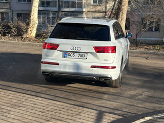 Audi Q7 foto 5