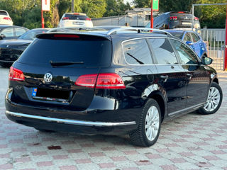 Volkswagen Passat foto 4