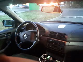 BMW 3 Series foto 6