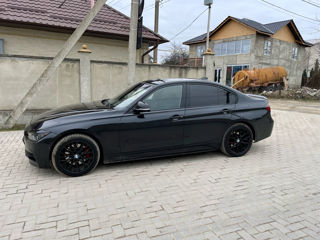 BMW 3 Series foto 4