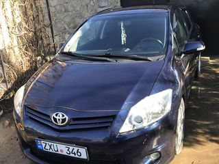 Toyota Auris foto 2