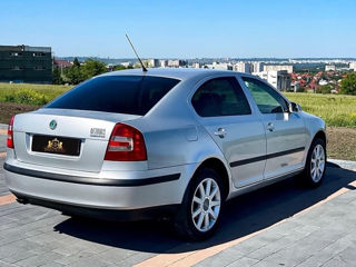 Skoda Octavia foto 3