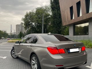 BMW 7 Series foto 6